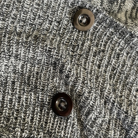 Lululemon Breeze Easy Wrap Heathered Light Grey/Heathered Deep Coal M/L - Picture 5 of 6